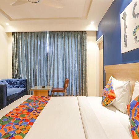Fabhotel Jhs Studio غورغاون المظهر الخارجي الصورة